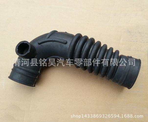 模壓成型管,塑膠件,橡膠件,懸架襯套,濾清器等優(yōu)質(zhì)汽車(chē)部件,好多產(chǎn)品